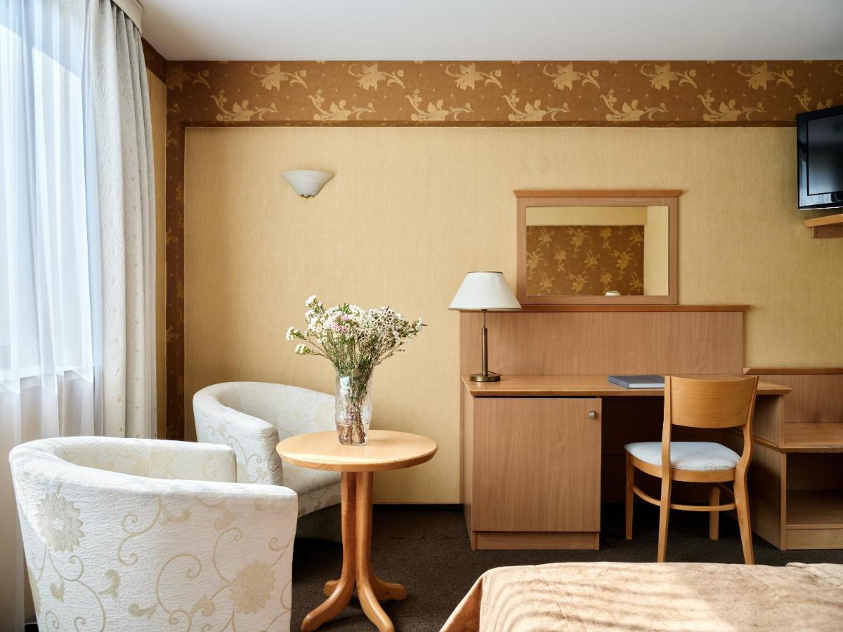 Hotel Great Polonia Krakow Airport - Ex Hotel Witek Modlniczka Εξωτερικό φωτογραφία